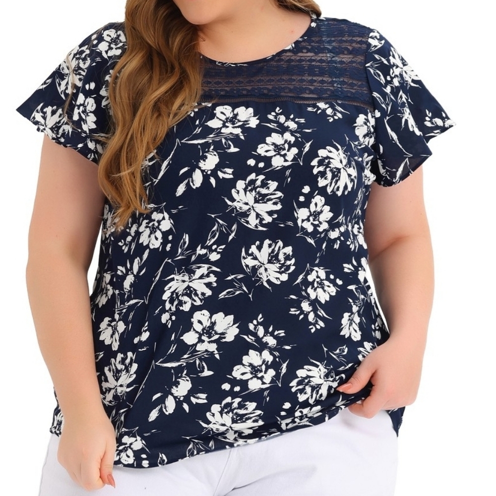 Agnes Orinda Navyand White Floral Flutter Sleeve Blouse. NWT.